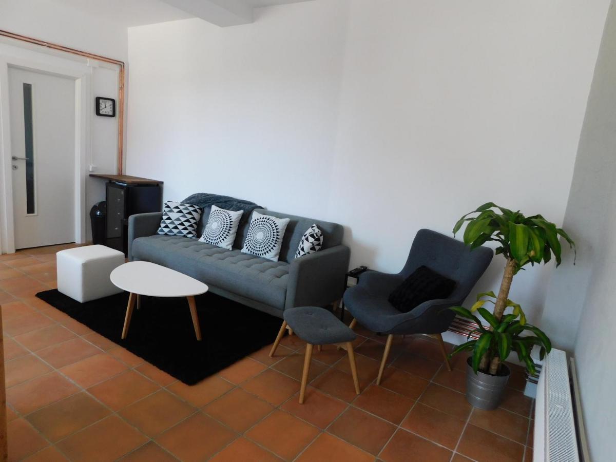 Mountain Vista Suites Zărneşti Exteriör bild
