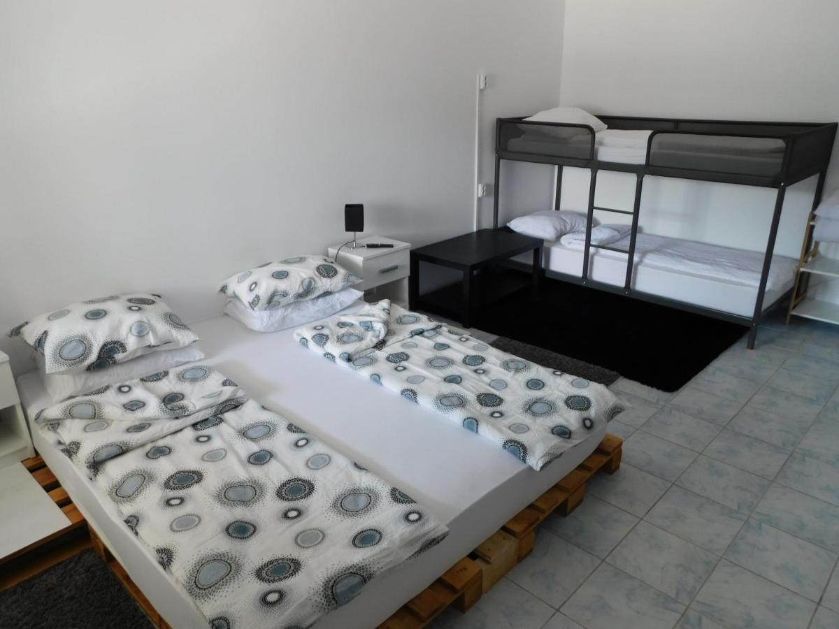 Mountain Vista Suites Zărneşti Exteriör bild