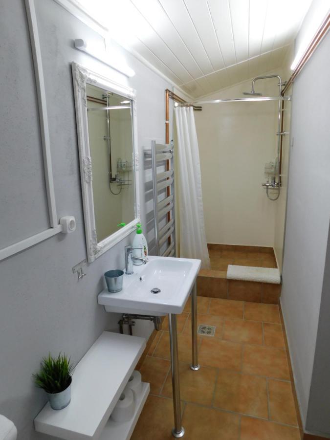 Mountain Vista Suites Zărneşti Exteriör bild