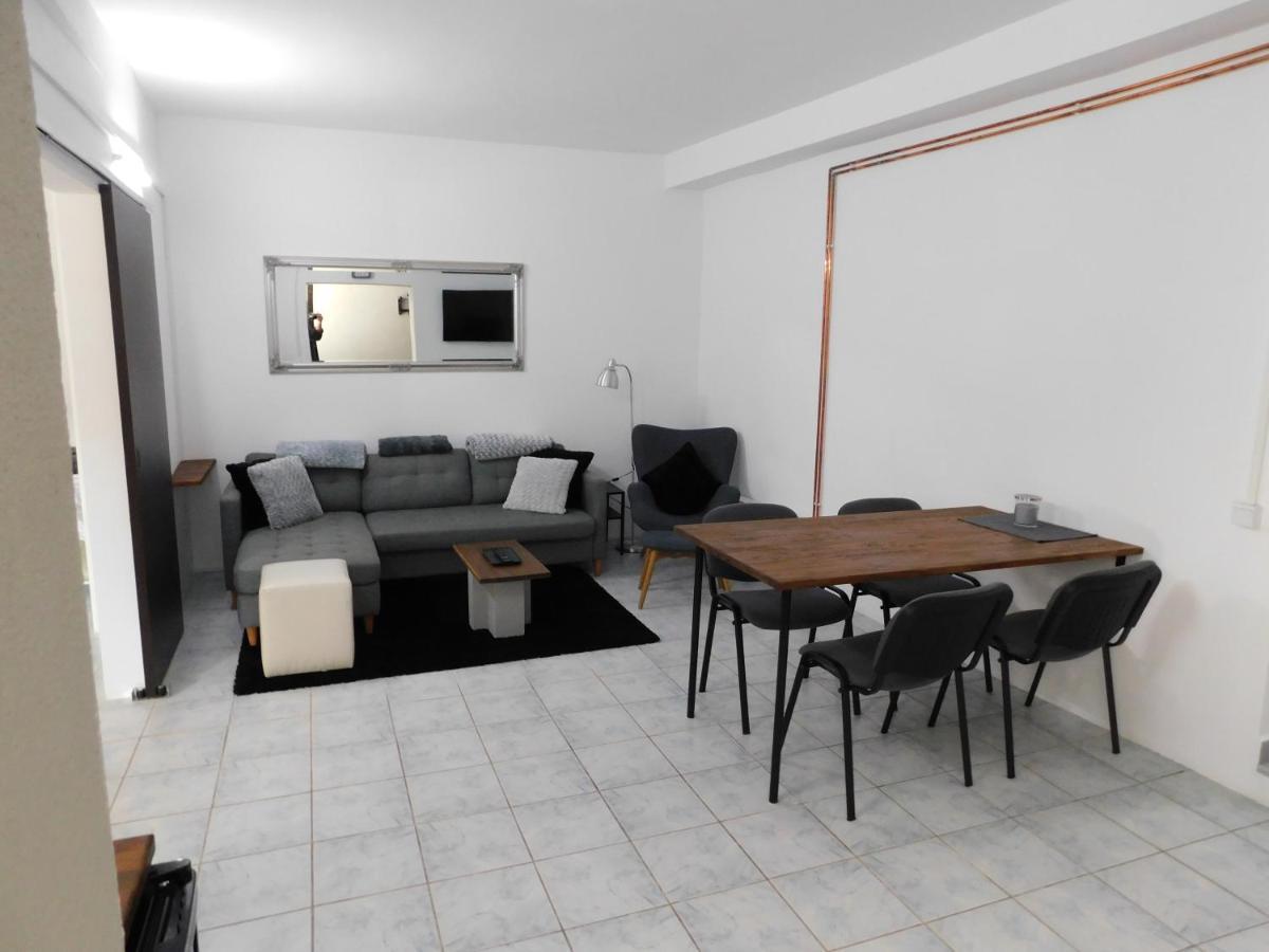 Mountain Vista Suites Zărneşti Exteriör bild